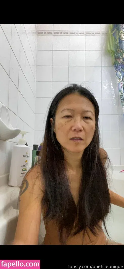 fille___de___06 / unefilleunique Onlyfans Photo Gallery 