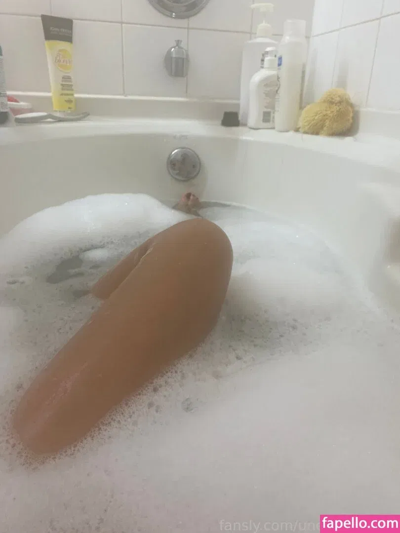 fille___de___06 / unefilleunique Onlyfans Photo Gallery 