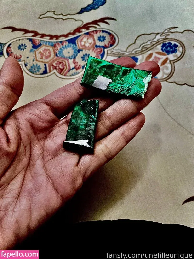 fille___de___06 / unefilleunique Onlyfans Photo Gallery 