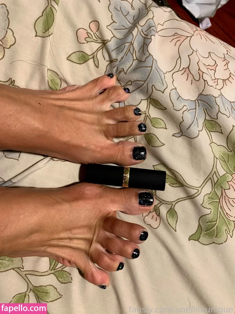 fille___de___06 / unefilleunique Onlyfans Photo Gallery 