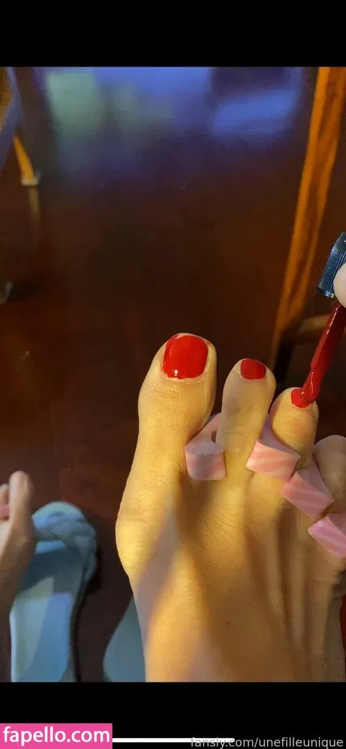 fille___de___06 / unefilleunique Onlyfans Photo Gallery 