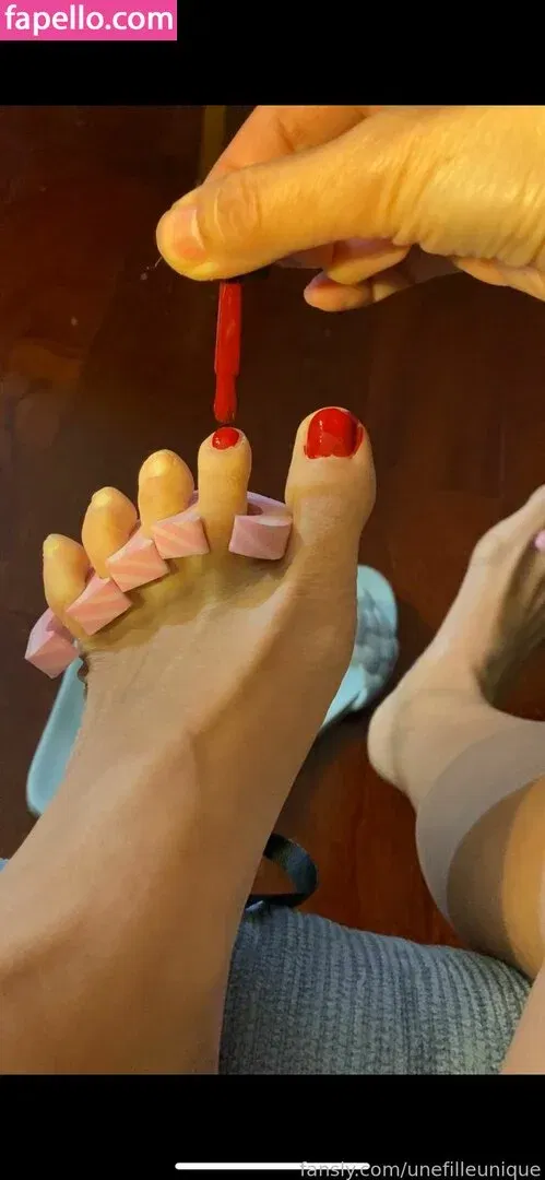 fille___de___06 / unefilleunique Onlyfans Photo Gallery 