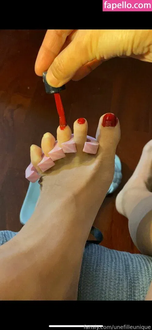 fille___de___06 / unefilleunique Onlyfans Photo Gallery 