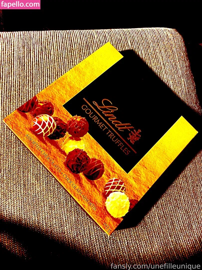 fille___de___06 / unefilleunique Onlyfans Photo Gallery 