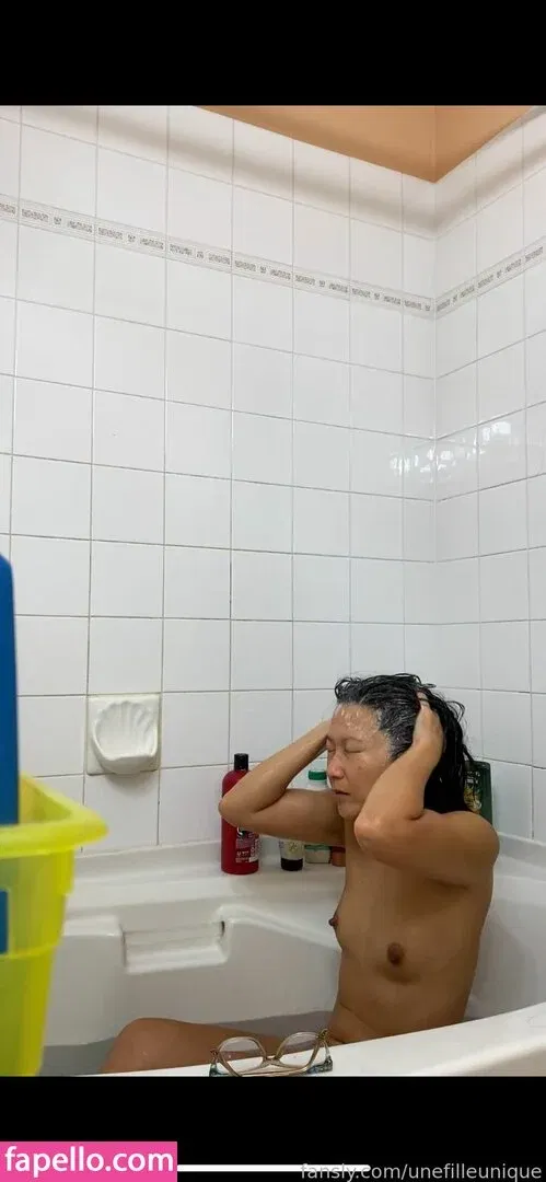 fille___de___06 / unefilleunique Onlyfans Photo Gallery 