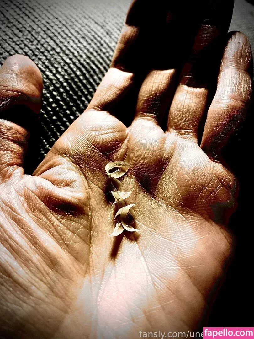 fille___de___06 / unefilleunique Onlyfans Photo Gallery 