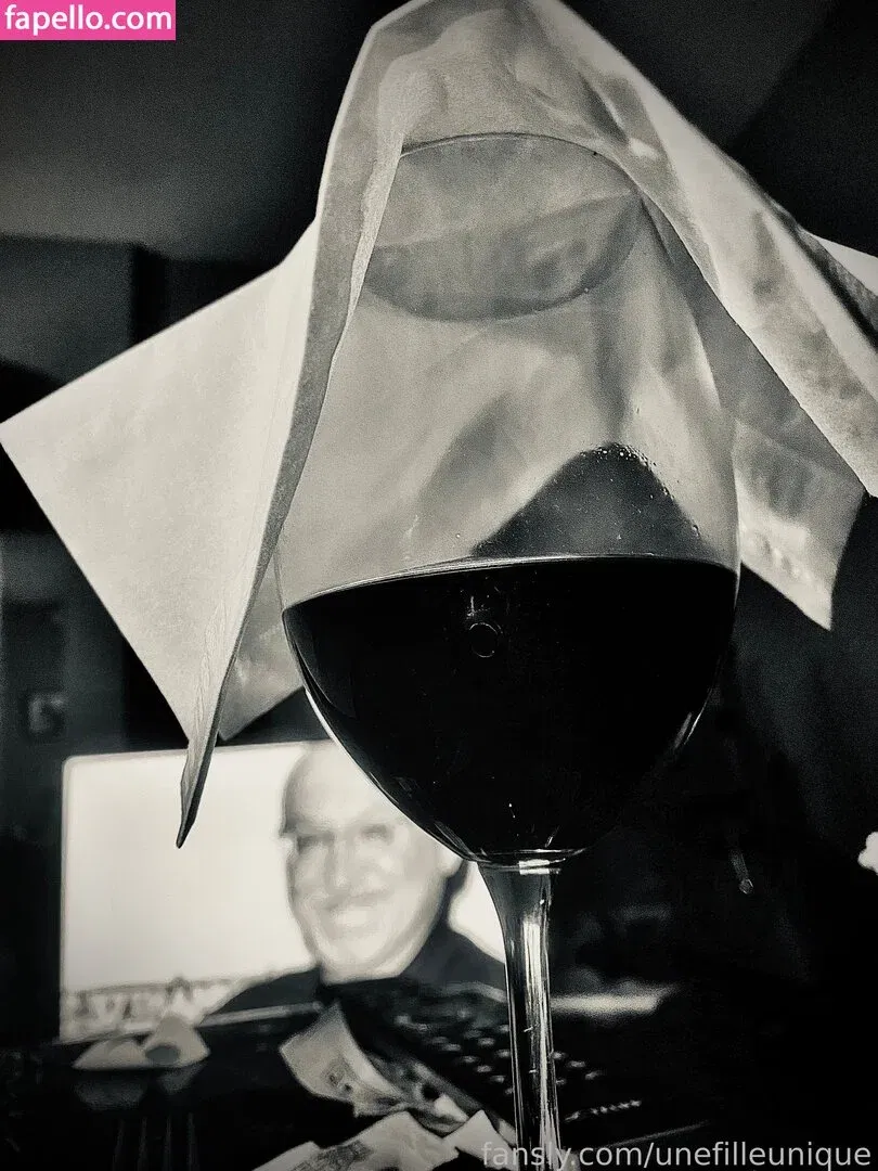 fille___de___06 / unefilleunique Onlyfans Photo Gallery 