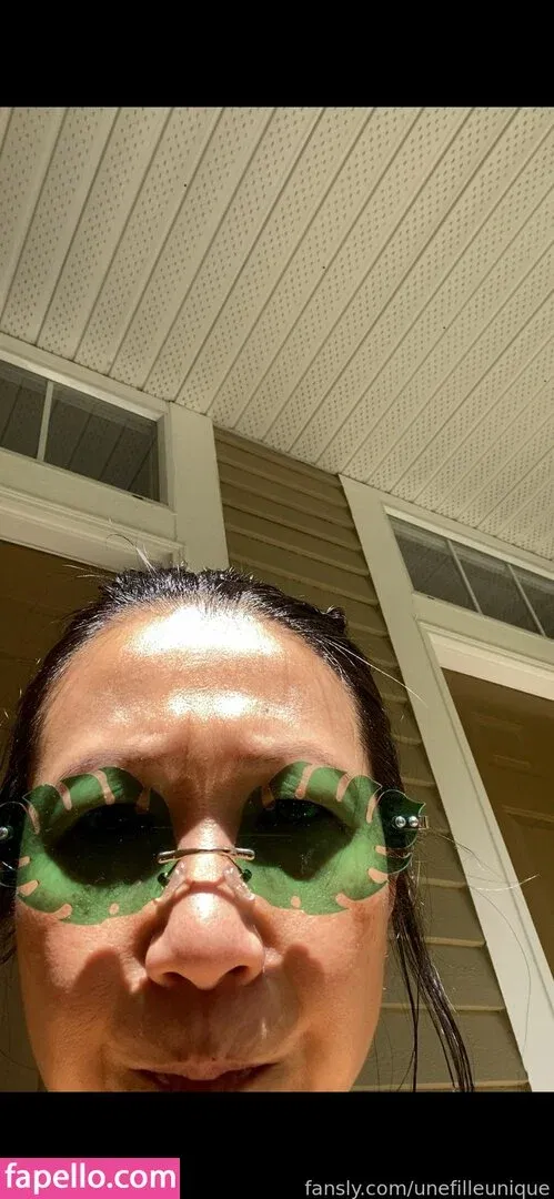 fille___de___06 / unefilleunique Onlyfans Photo Gallery 