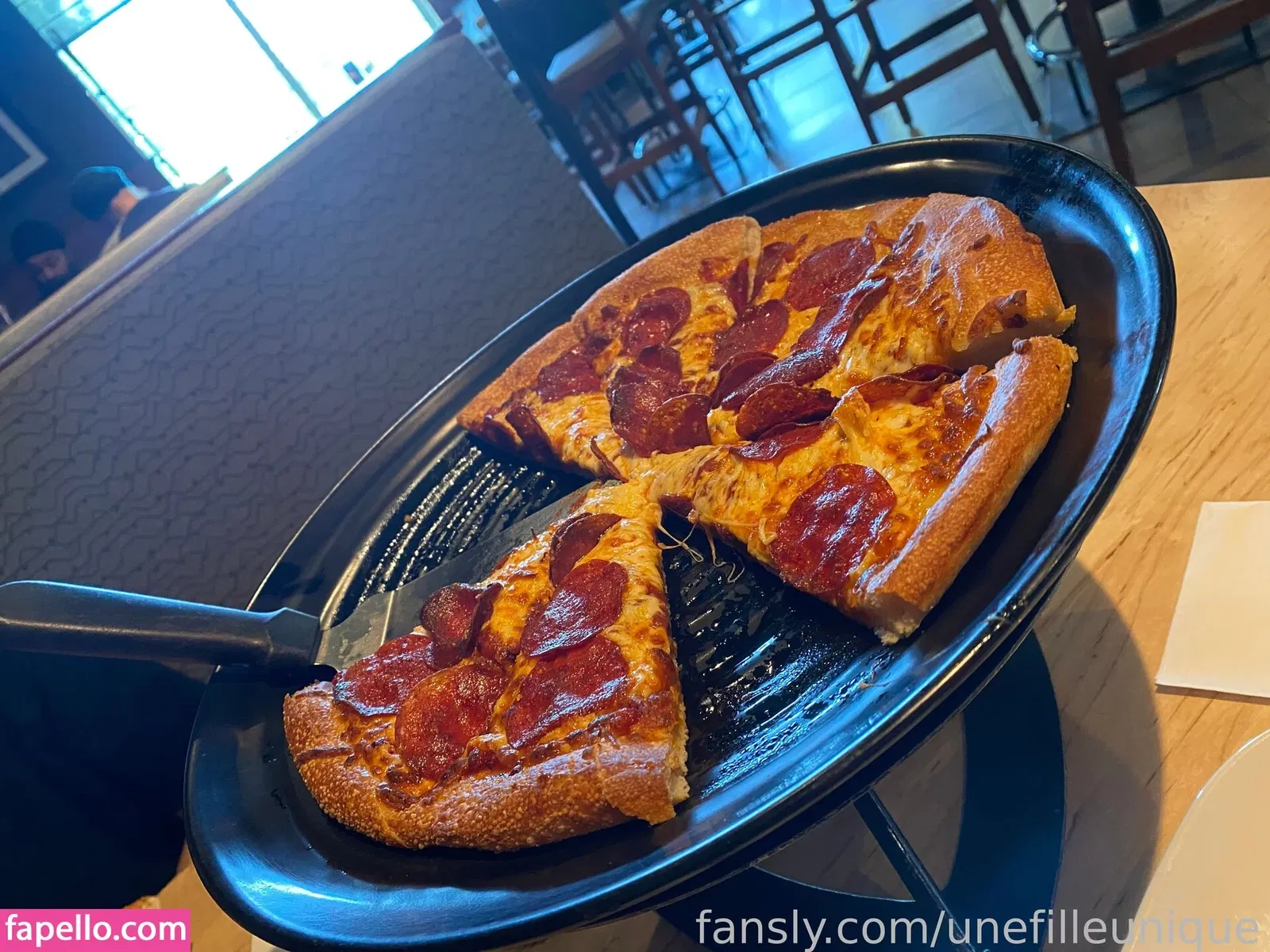 fille___de___06 / unefilleunique Onlyfans Photo Gallery 