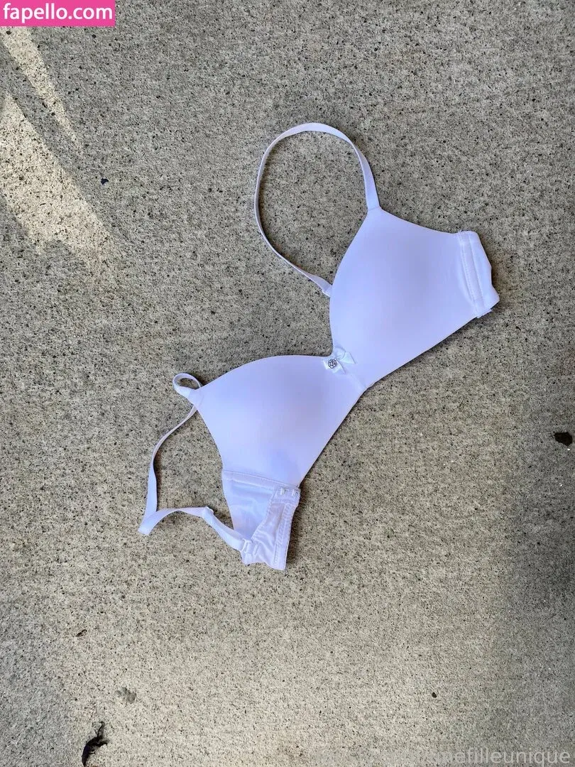 fille___de___06 / unefilleunique Onlyfans Photo Gallery 