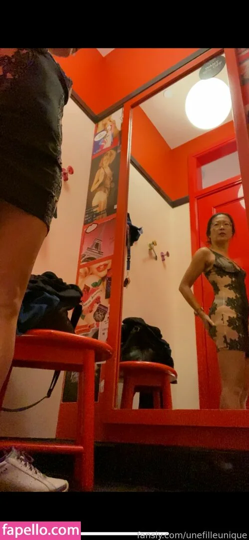 fille___de___06 / unefilleunique Onlyfans Photo Gallery 