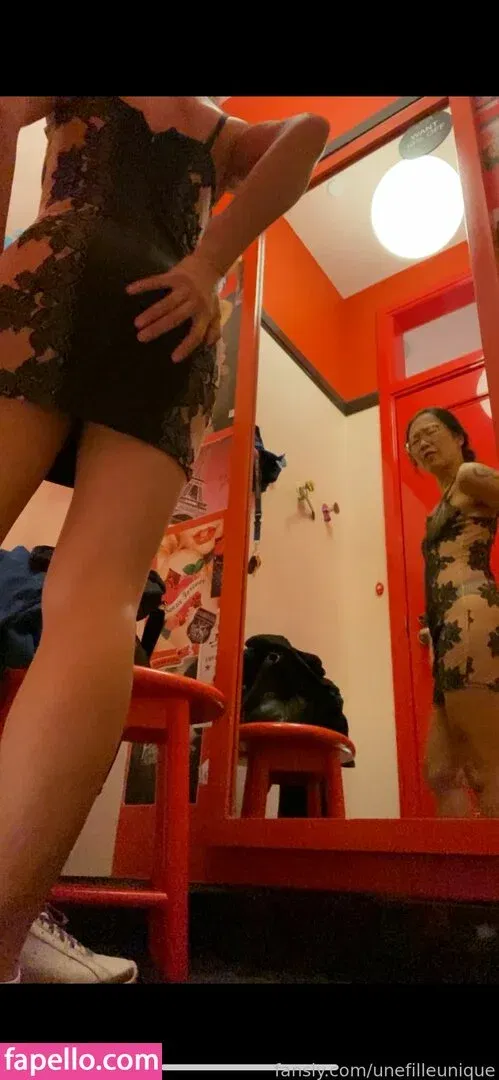 fille___de___06 / unefilleunique Onlyfans Photo Gallery 