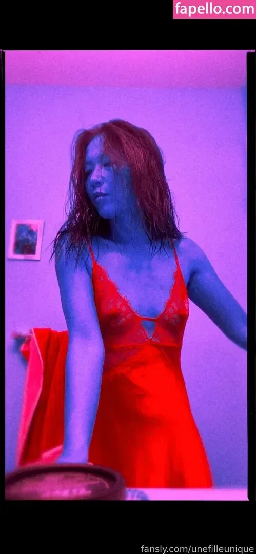 fille___de___06 / unefilleunique Onlyfans Photo Gallery 