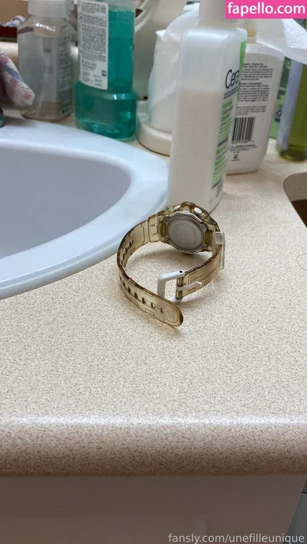 fille___de___06 / unefilleunique Onlyfans Photo Gallery 