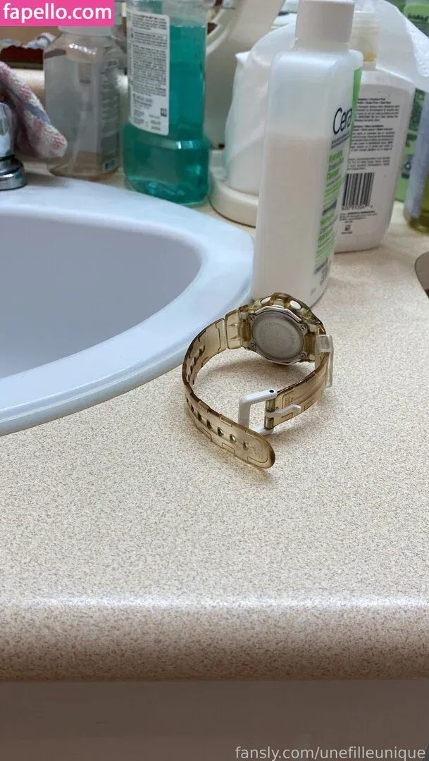 fille___de___06 / unefilleunique Onlyfans Photo Gallery 