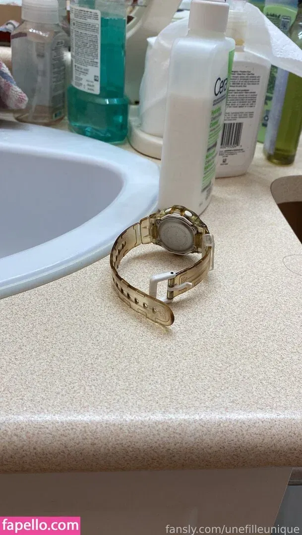 fille___de___06 / unefilleunique Onlyfans Photo Gallery 