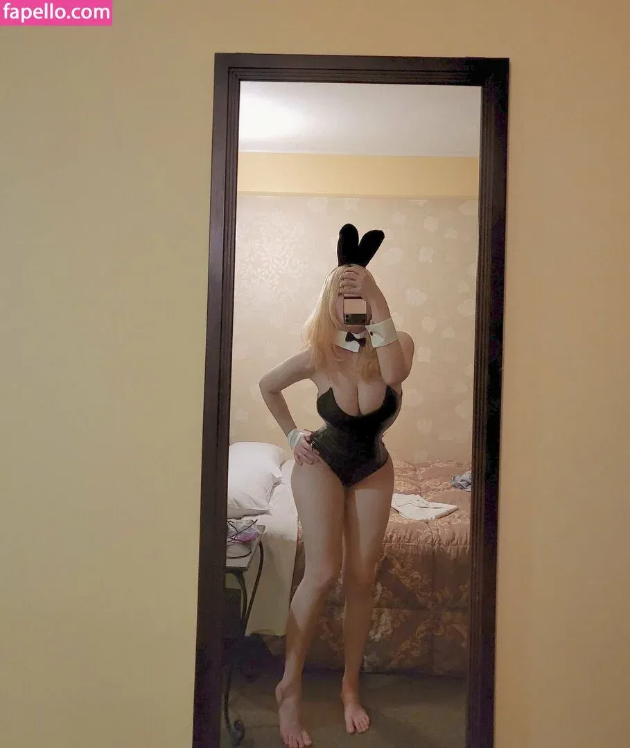 bambi_jesuis Onlyfans Photo Gallery 