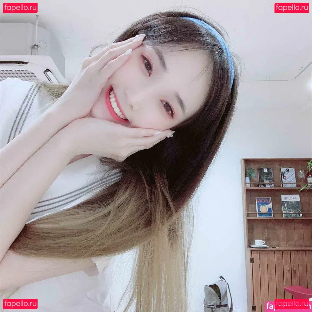 bambi_jesuis Onlyfans Photo Gallery 