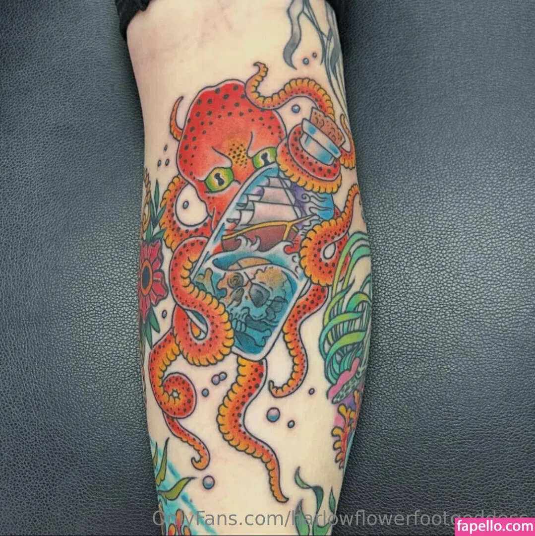 harlowflowerfootgoddess / hippyharlow Onlyfans Photo Gallery 