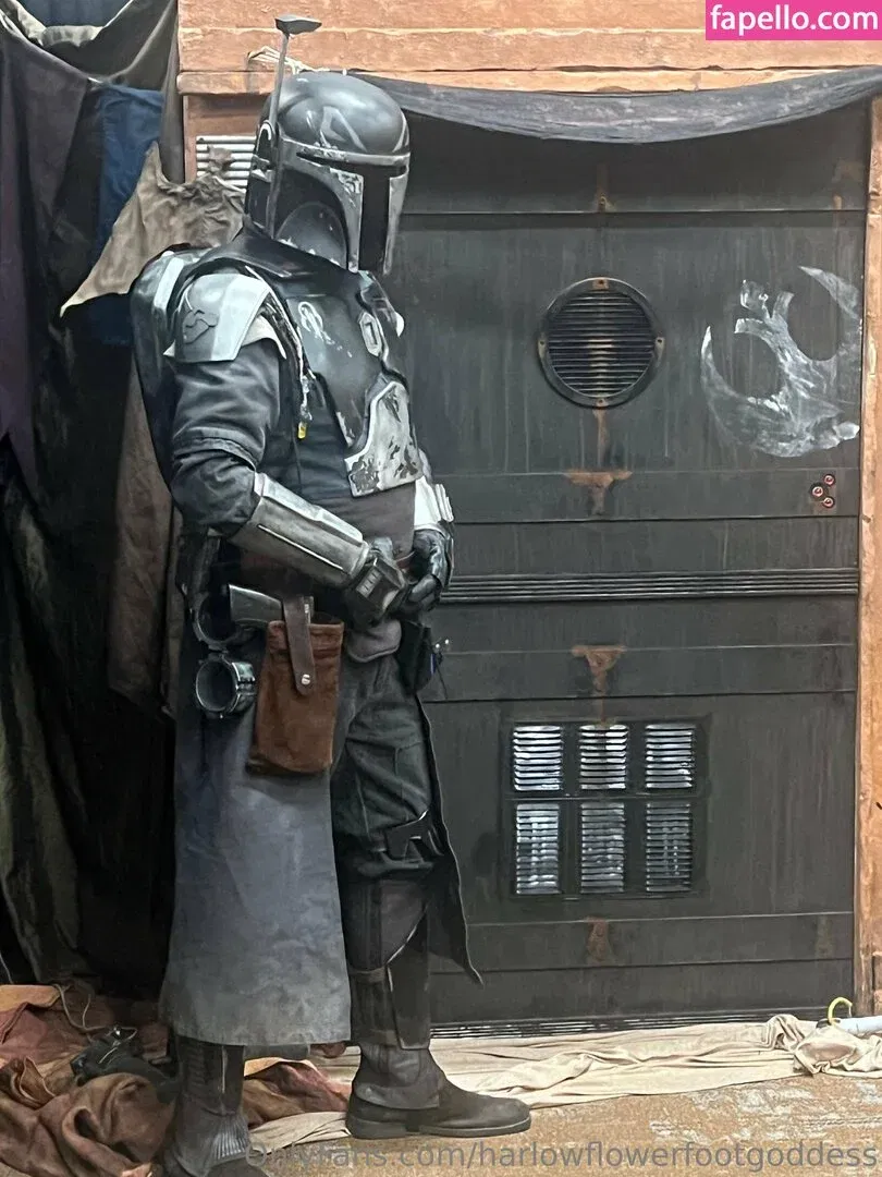 harlowflowerfootgoddess / hippyharlow Onlyfans Photo Gallery 