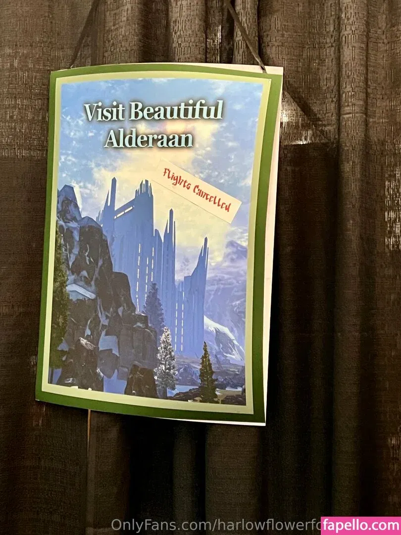 harlowflowerfootgoddess / hippyharlow Onlyfans Photo Gallery 