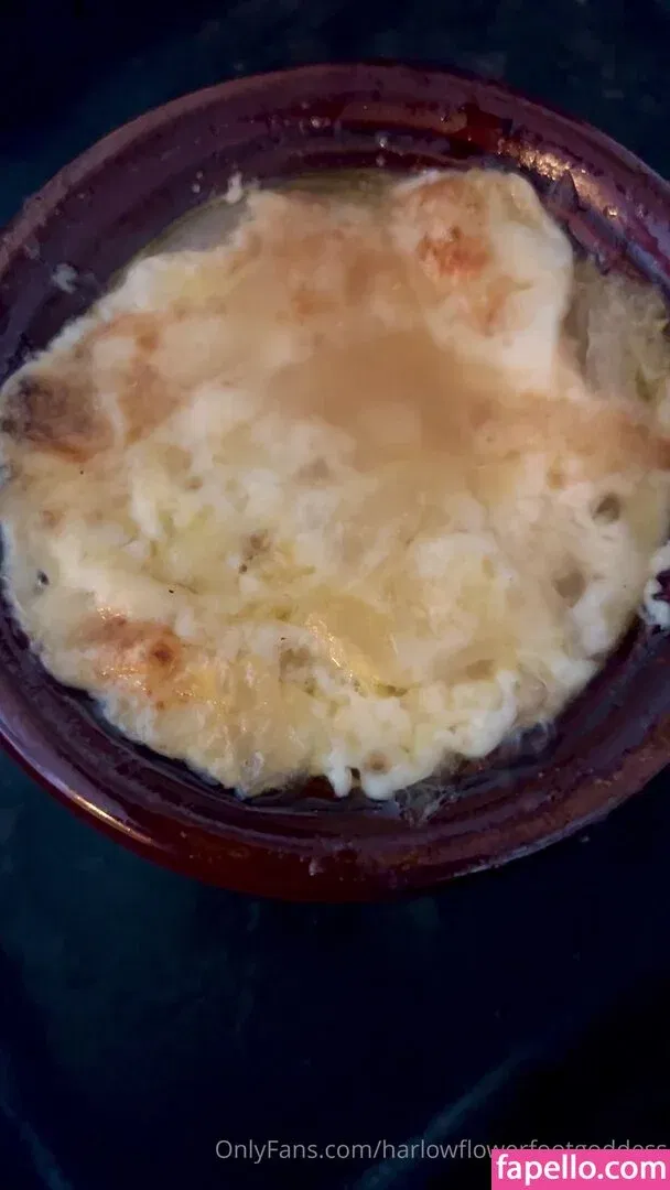 harlowflowerfootgoddess / hippyharlow Onlyfans Photo Gallery 