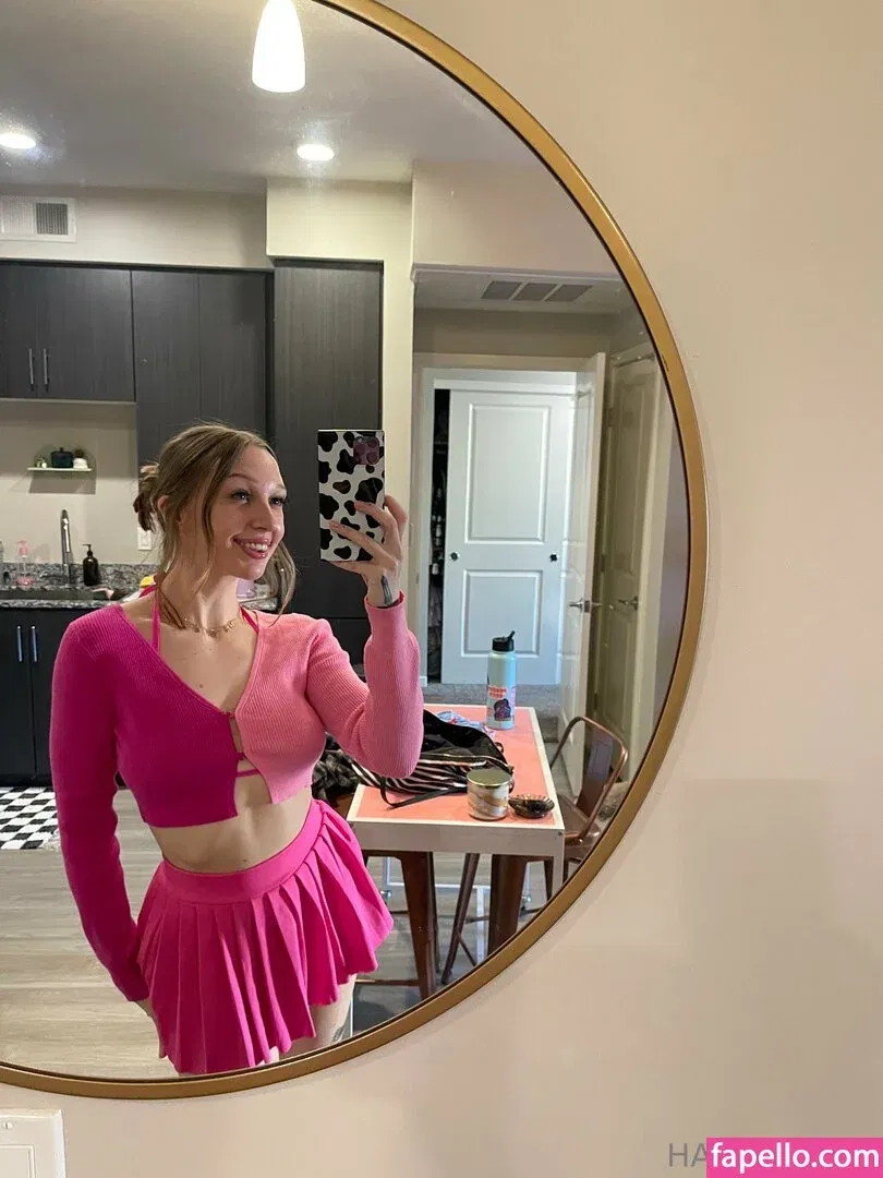 HARPERMADI_ / Harper Madi / madiharpart Onlyfans Photo Gallery 