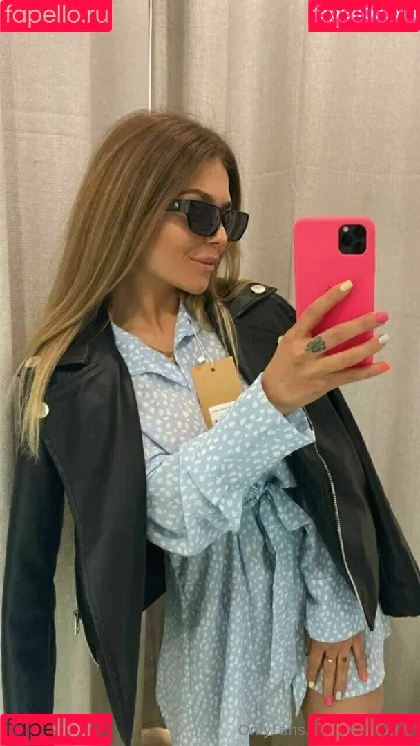 Julia Wind / julia.wind / juliawind Onlyfans Photo Gallery 
