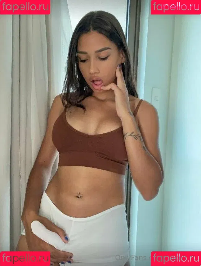 Julia Wind / julia.wind / juliawind Onlyfans Photo Gallery 