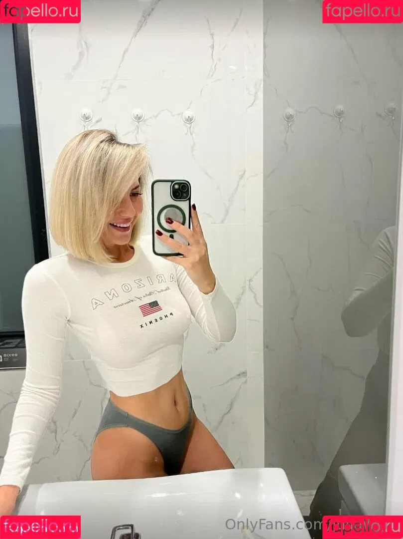 Julia Wind / julia.wind / juliawind Onlyfans Photo Gallery 