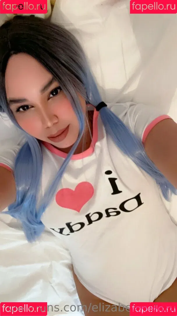 elizabethbluee / lizgillz Onlyfans Photo Gallery 