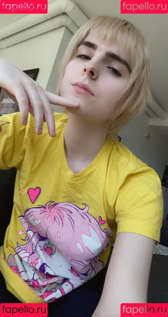jeanhollywood / sodacattv Onlyfans Photo Gallery 