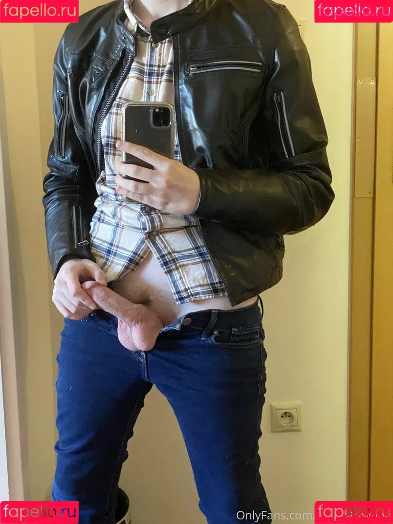 jeanhollywood / sodacattv Onlyfans Photo Gallery 