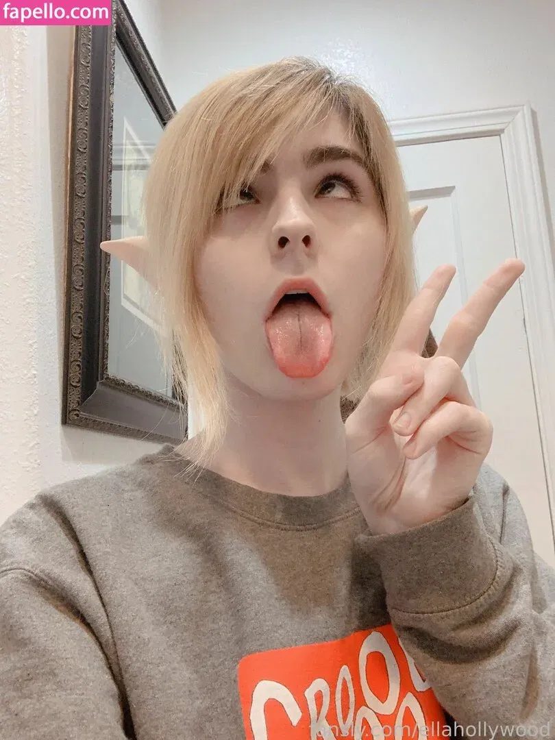 jeanhollywood / sodacattv Onlyfans Photo Gallery 