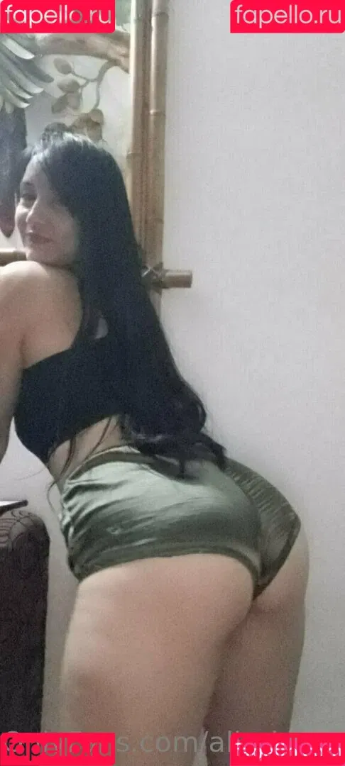 alluring_athena / alluring_athena_ Onlyfans Photo Gallery 