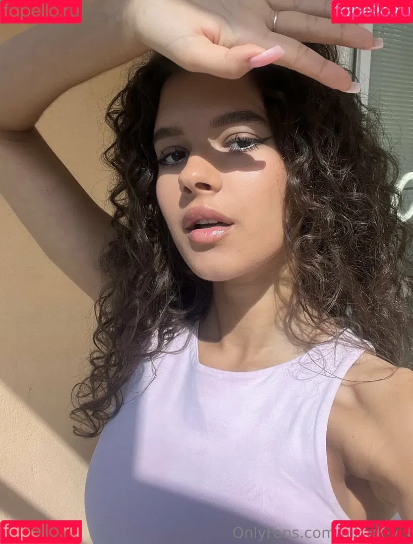 nikadevis Onlyfans Photo Gallery 