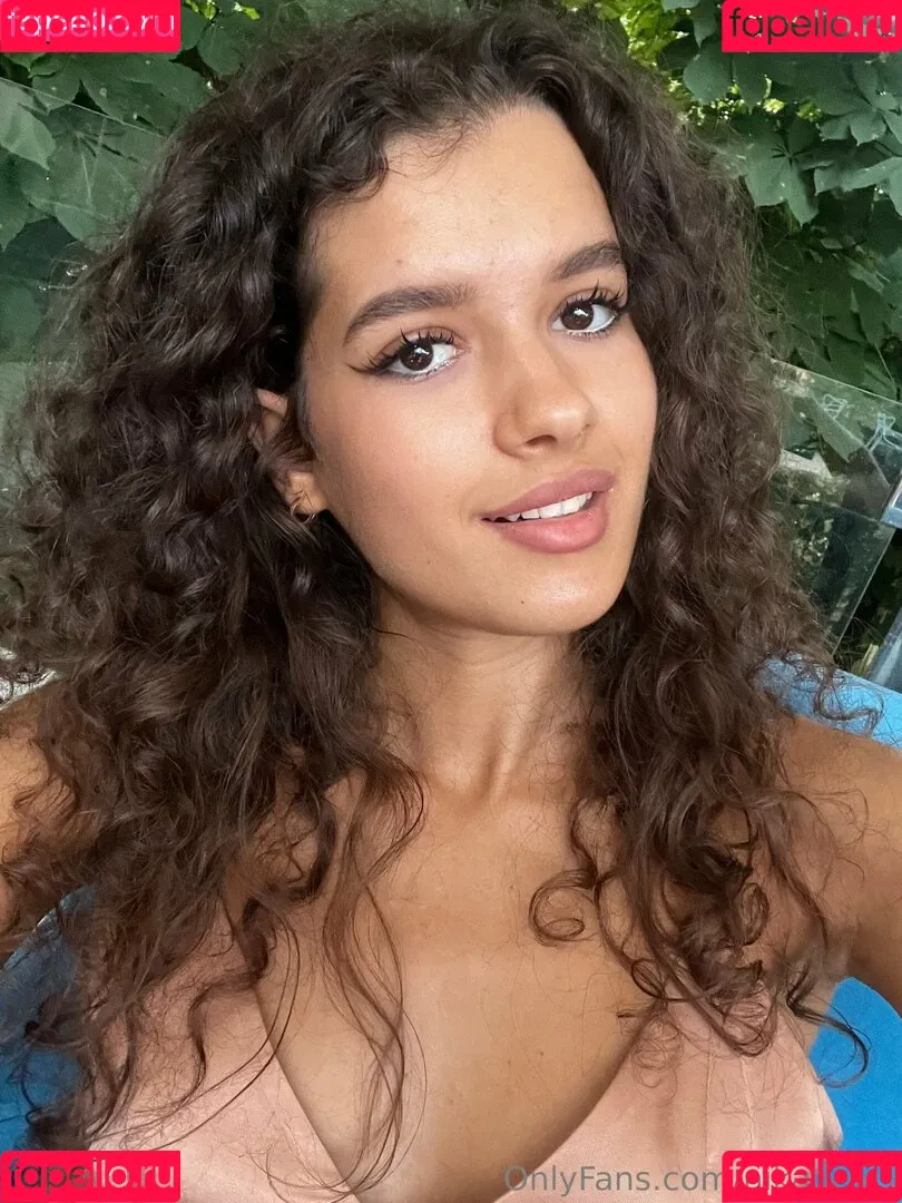nikadevis Onlyfans Photo Gallery 
