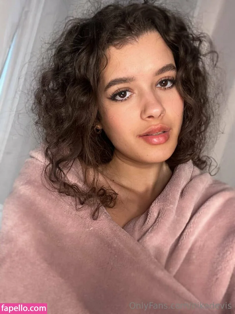 nikadevis Onlyfans Photo Gallery 