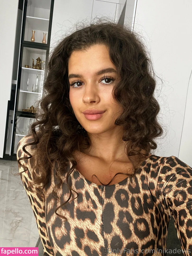 nikadevis Onlyfans Photo Gallery 