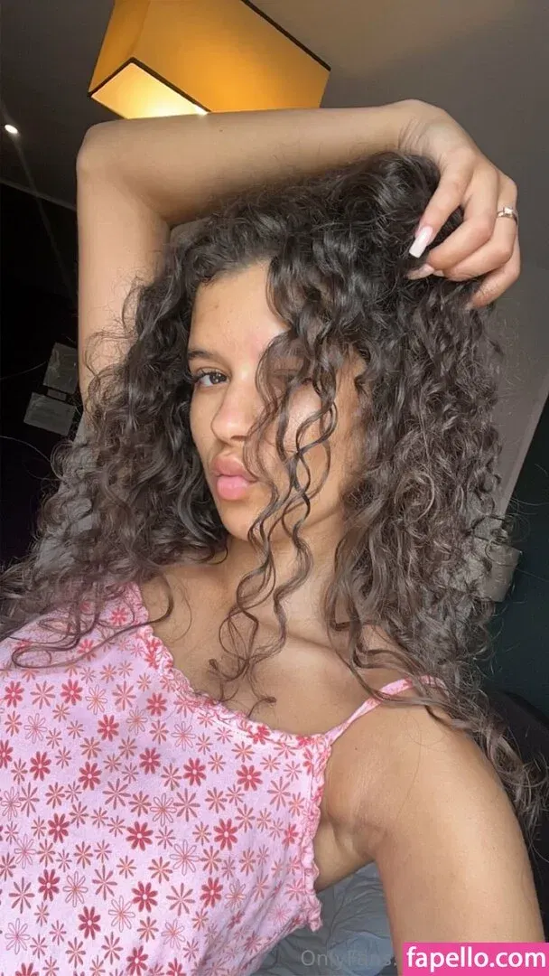 nikadevis Onlyfans Photo Gallery 