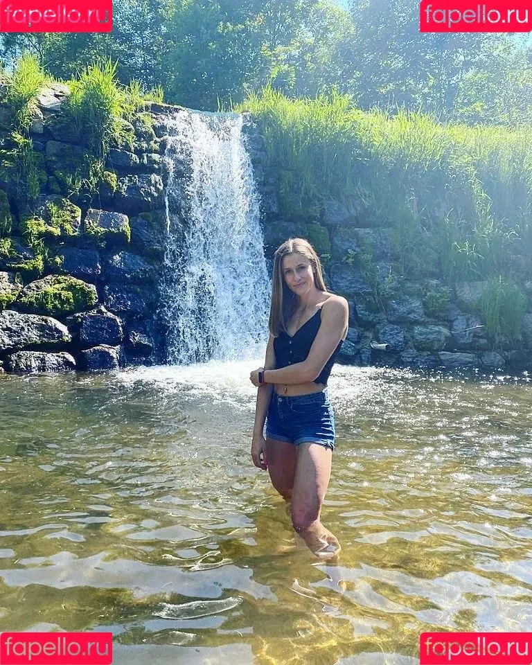 Bukowiecka / Natalia Kaczmarek / nataliaakaczmarek Onlyfans Photo Gallery 