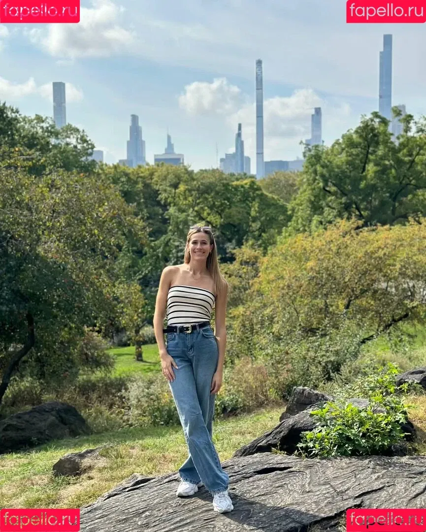 Bukowiecka / Natalia Kaczmarek / nataliaakaczmarek Onlyfans Photo Gallery 