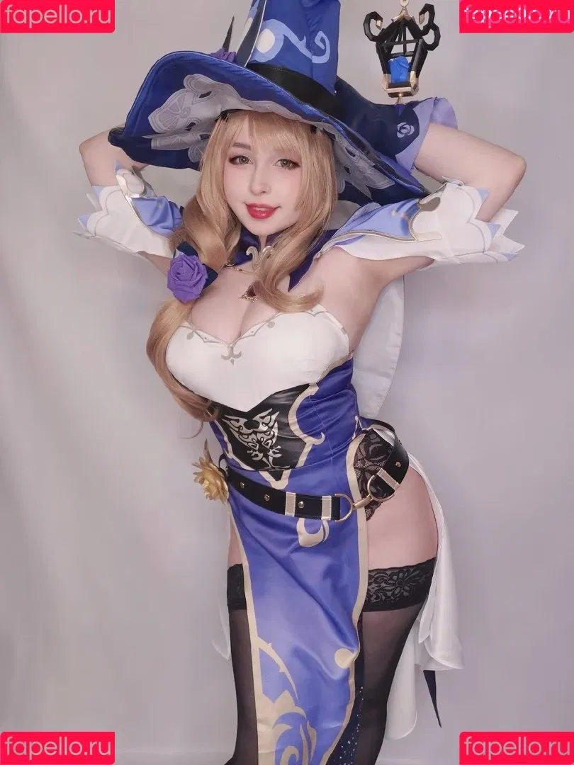 Yoshinobi / https: / yoshinobi_cosplay Onlyfans Photo Gallery 