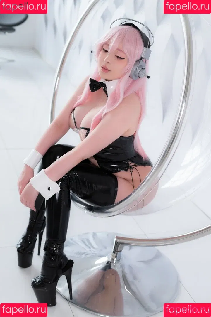 Yoshinobi / https: / yoshinobi_cosplay Onlyfans Photo Gallery 