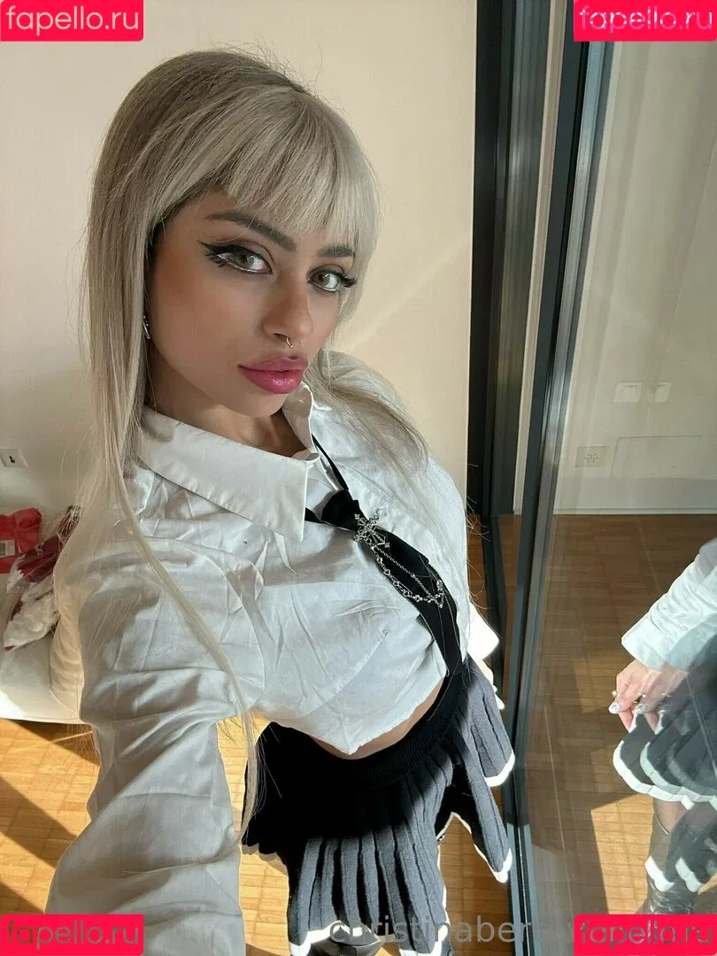 Christina Bertevello / christina.bertevello / christinabertevello Onlyfans Photo Gallery 
