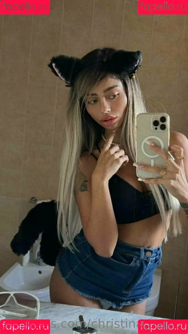 Christina Bertevello / christina.bertevello / christinabertevello Onlyfans Photo Gallery 