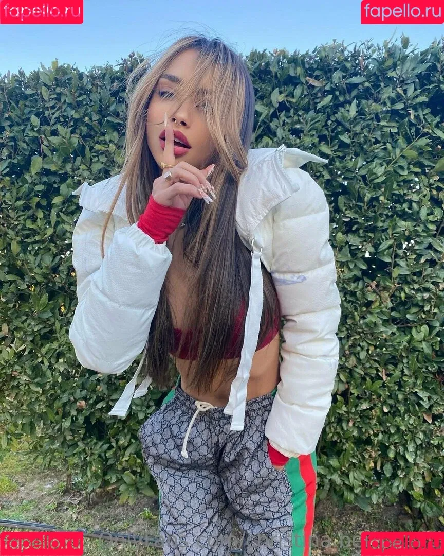 Christina Bertevello / christina.bertevello / christinabertevello Onlyfans Photo Gallery 