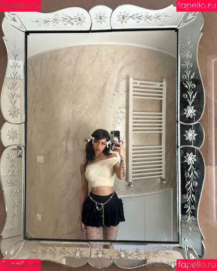 Christina Bertevello / christina.bertevello / christinabertevello Onlyfans Photo Gallery 