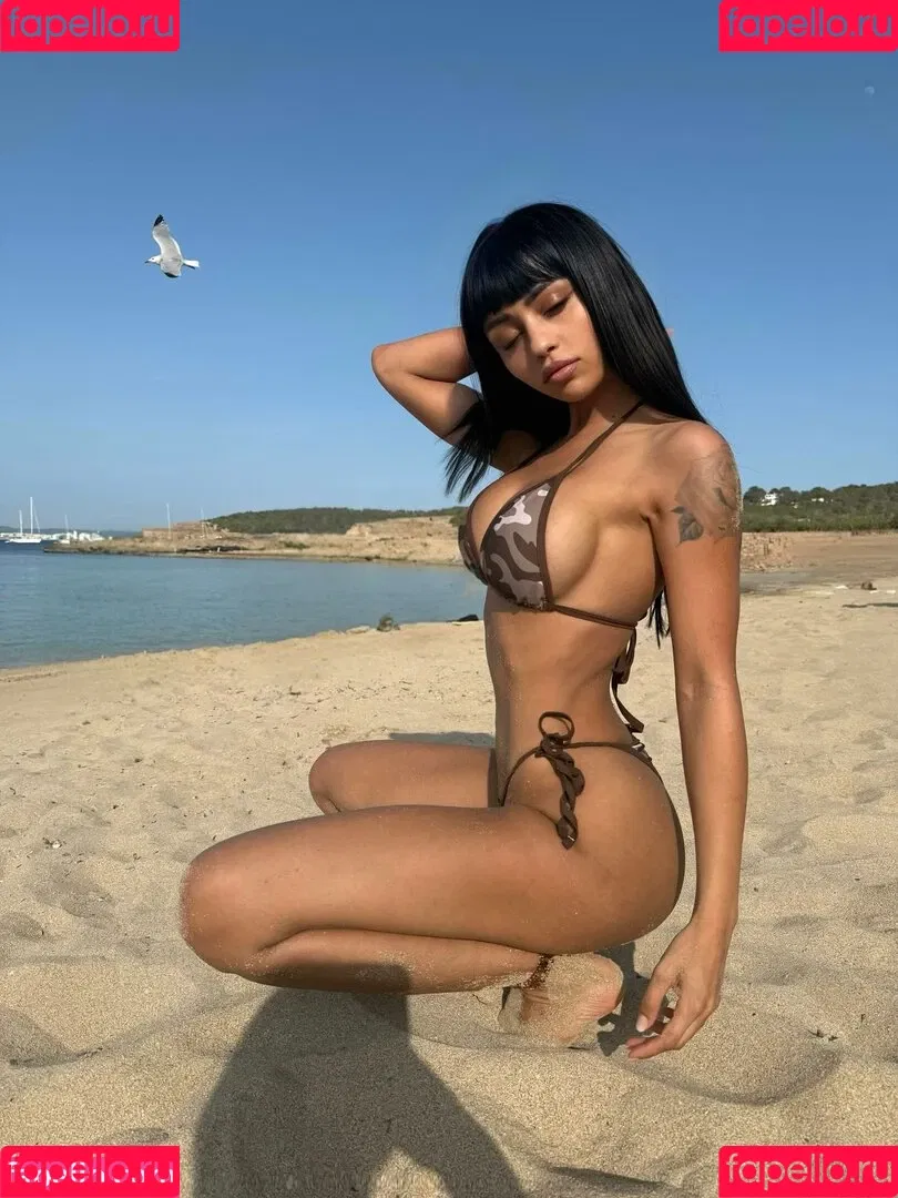 Christina Bertevello / christina.bertevello / christinabertevello Onlyfans Photo Gallery 
