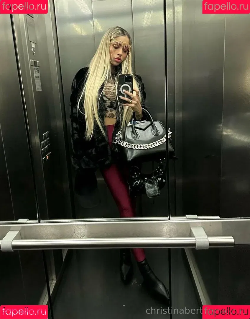 Christina Bertevello / christina.bertevello / christinabertevello Onlyfans Photo Gallery 